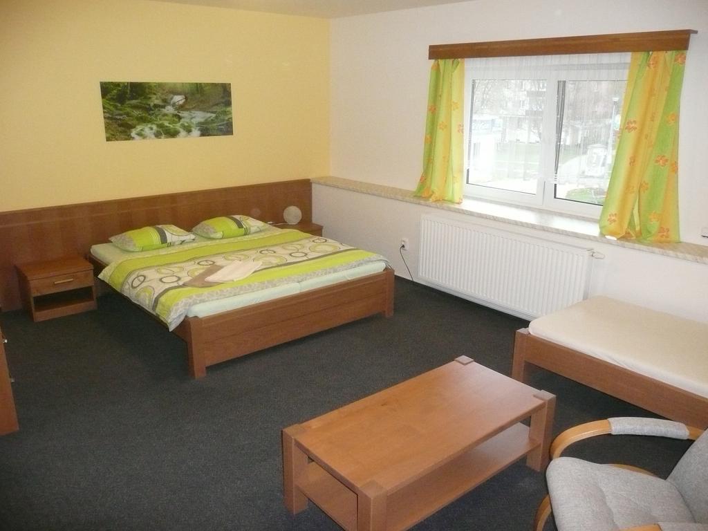 Hotel Fojtu Bruntal Bagian luar foto