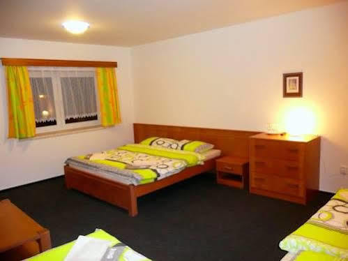 Hotel Fojtu Bruntal Bagian luar foto